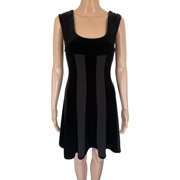 Glamtastic Velvet Panel Mini Dress Black Gothic Y2K Fit & Flare Party Grunge 10 - Picture 2 of 8